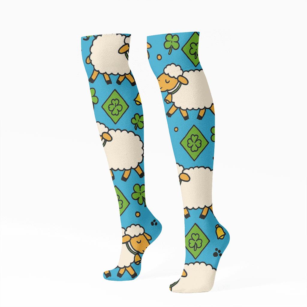 Clover Lattice With Sheep Parade soft everyday knee-high socks