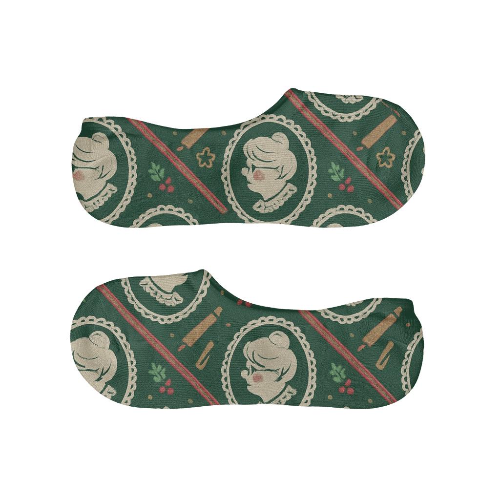 Apron Panel Medallions With Mrs. Claus Silhouette anti-slip no-show socks