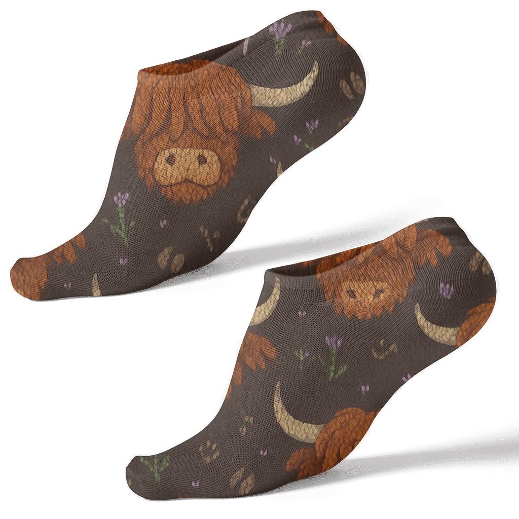 Shaggy Hide Micro Tiling In Highland Cow Style premium sports ankle socks