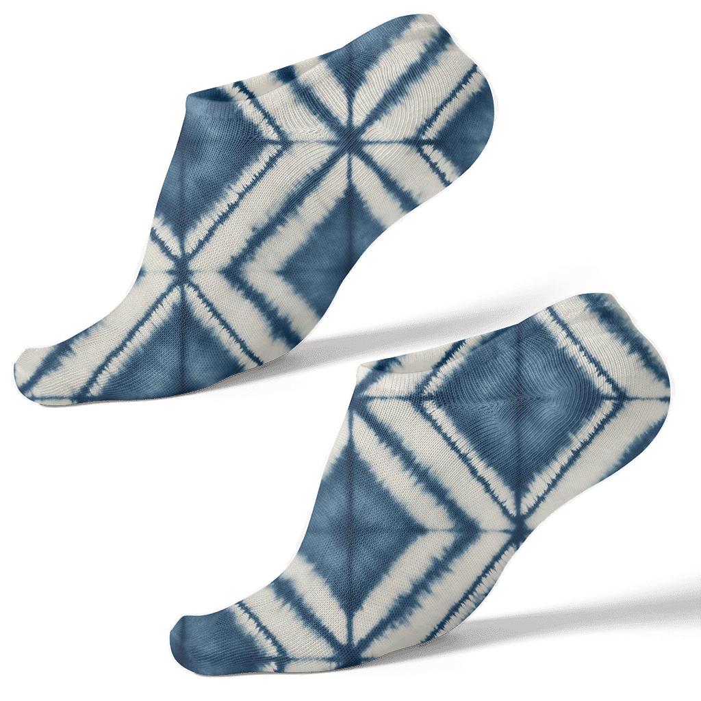 Indigo Shibori Diamond Weave On Ivory Background premium sports ankle socks