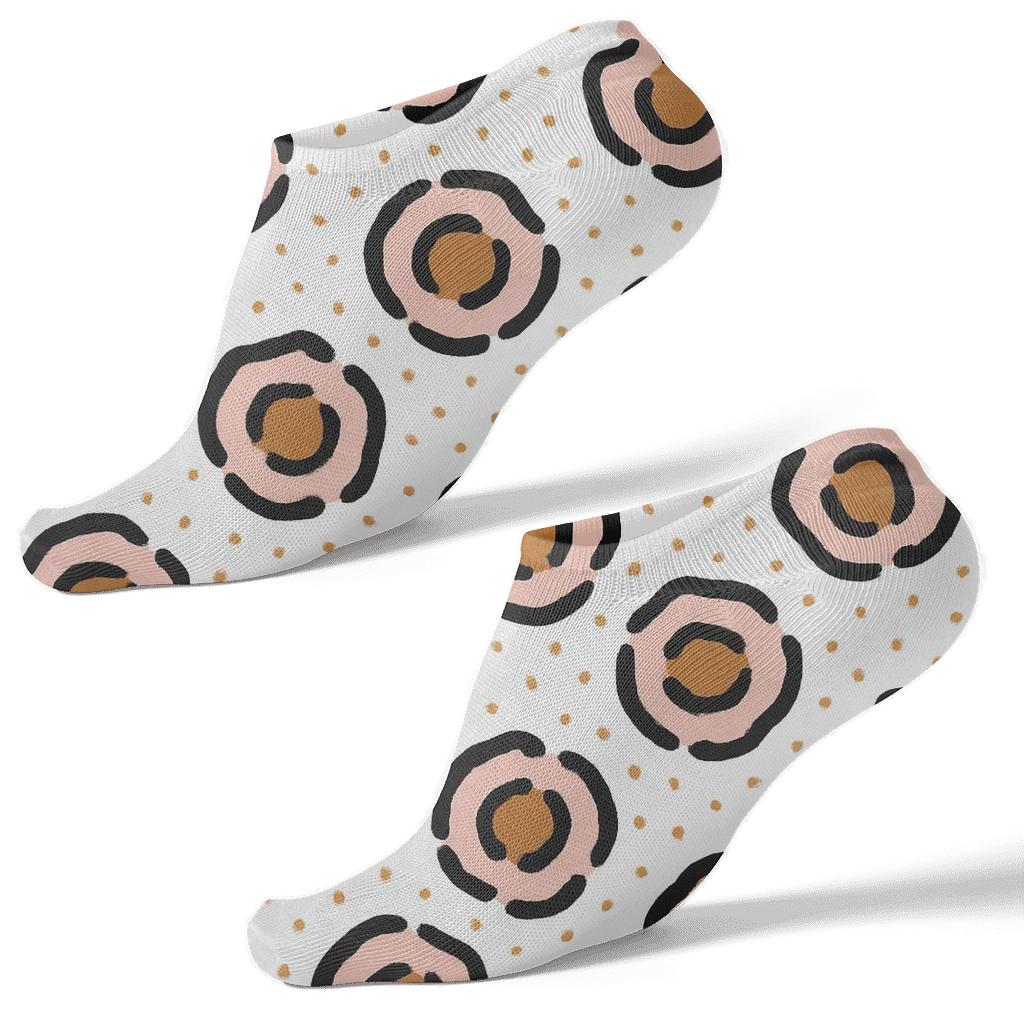 Blush Gold Rosette Confetti On White Background soft everyday ankle socks