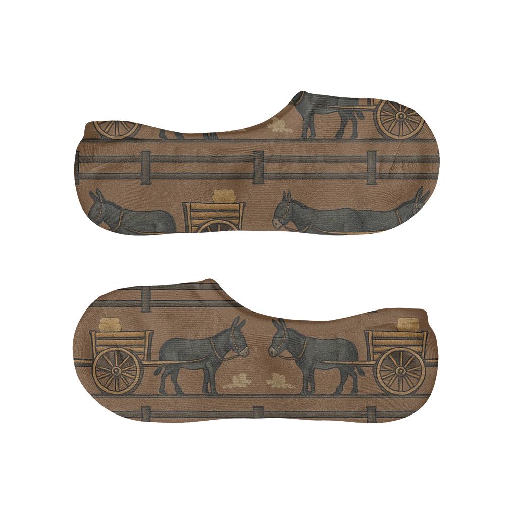 Rustic Fence Band Pattern with Donkey No Show Socks