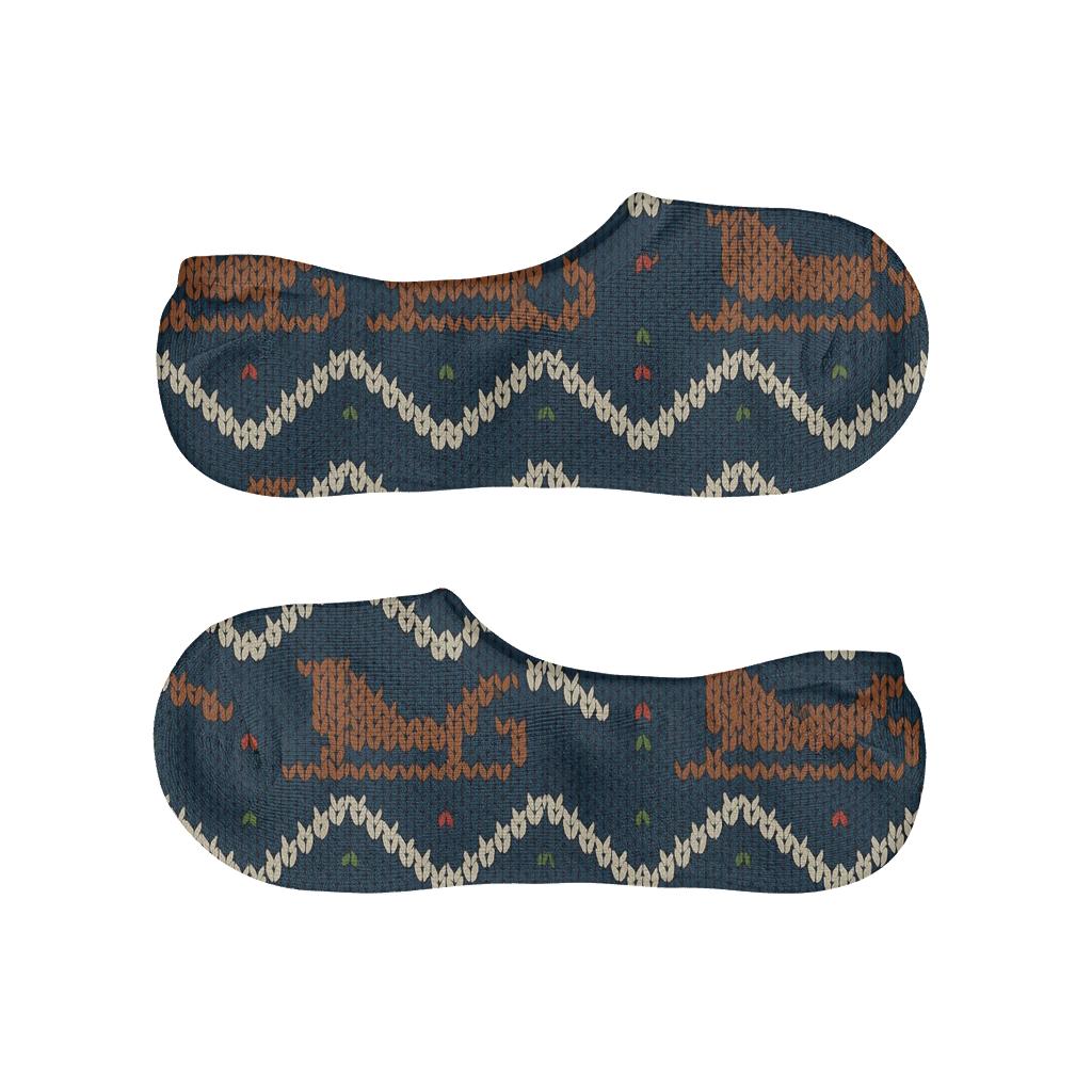 Knitted Runner Chevron With Sleigh Icons comfortable invisible socks