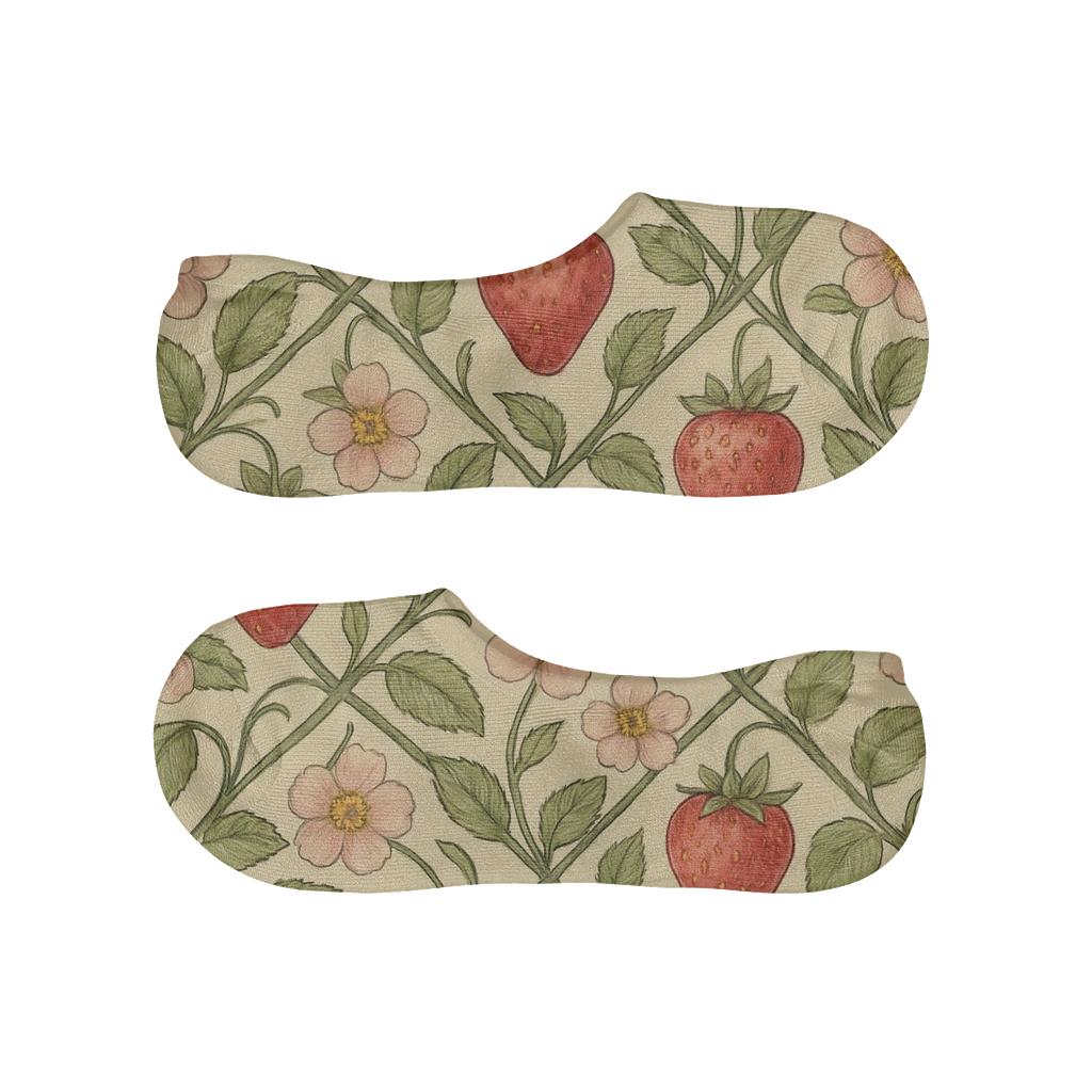 Vintage Strawberry Botanical Lattice On Warm Cream Background breathable no-show socks