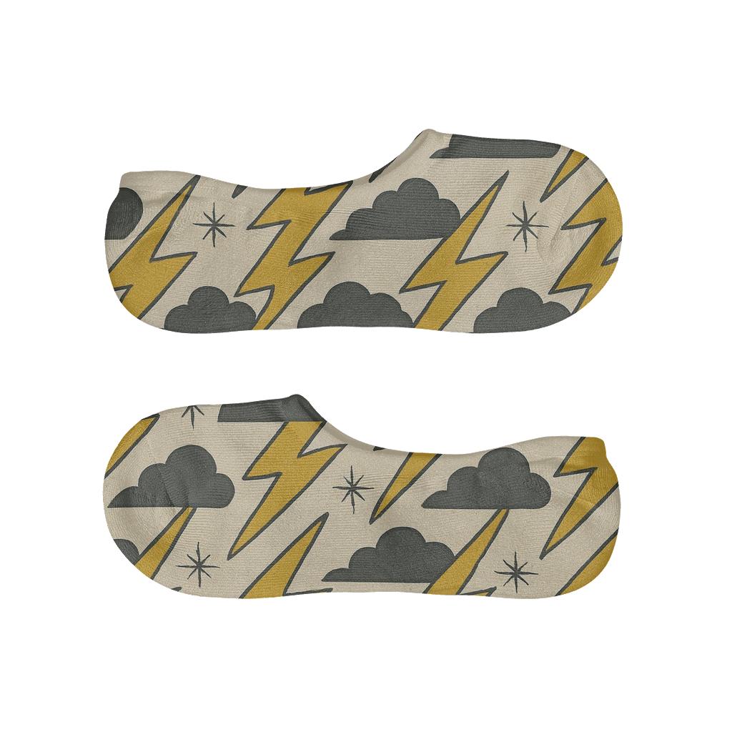 Vintage High Voltage Zigzag Bands On Cream Paper soft cotton no-show socks