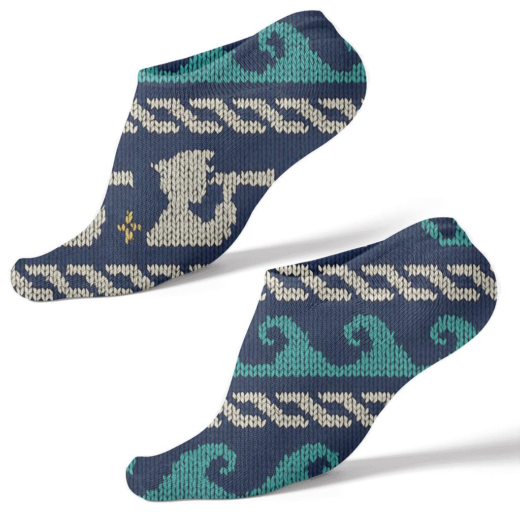 Knitted Illusion Waves With Ship Captain Silhouette Banding stylish athletic ankle socks