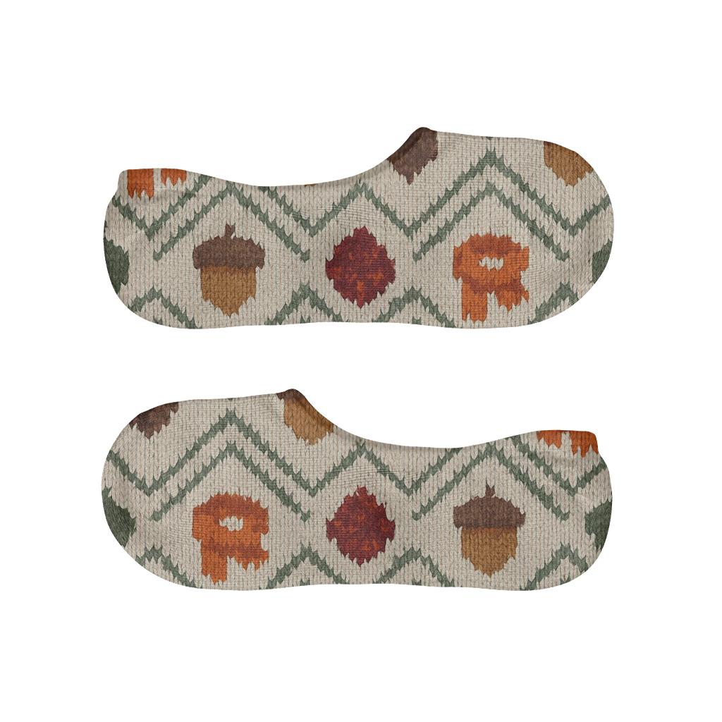 Knitted Acorn And Scarf Chevron On Creamy Beige Background anti-slip no-show socks