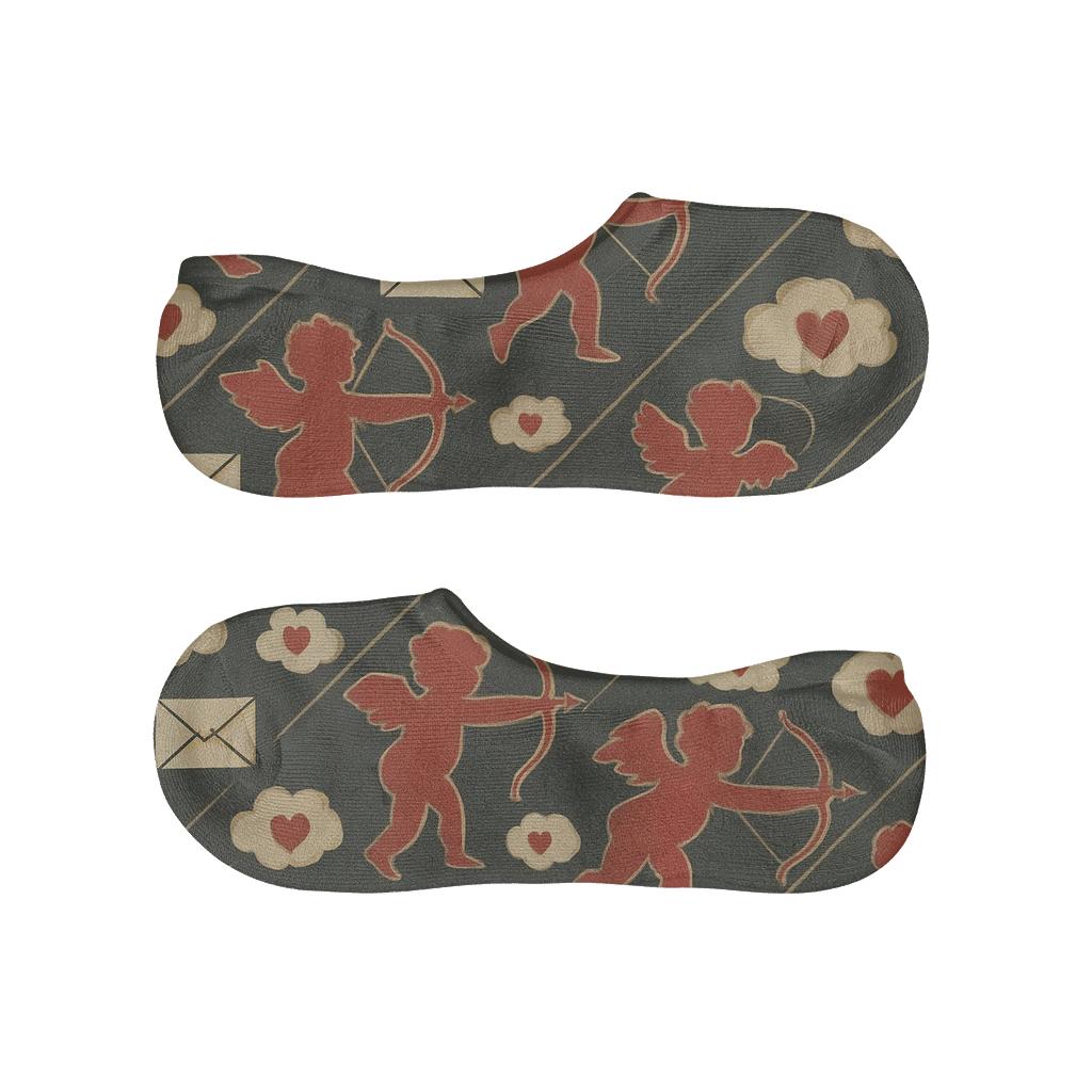 Vintage Romantic Poster Look Pattern With Valentines Cupid Silhouette low cut no-show socks