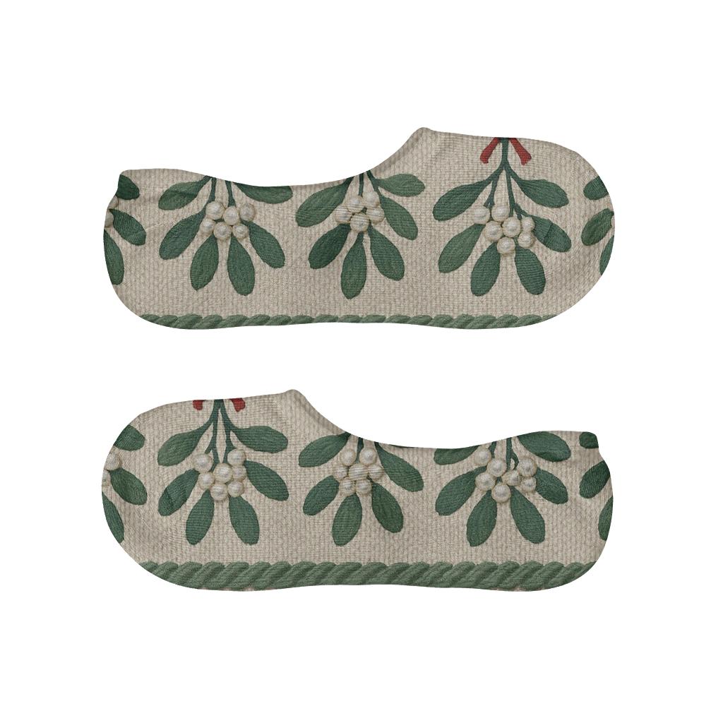 Knit Illusion Garland In Mistletoe Rhythm soft cotton no-show socks