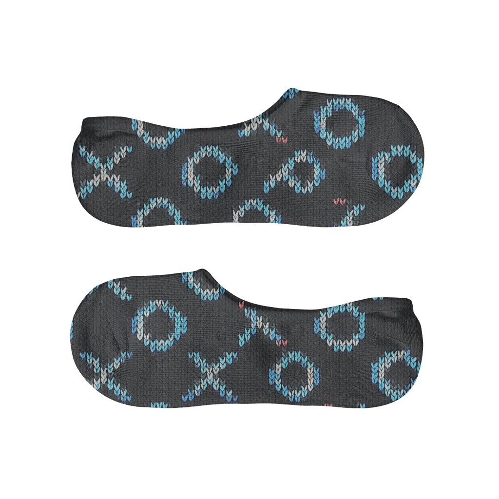 Knitted Pattern Illusion Tic Tac Toe Weave With Valentines Xo Icons trendy no-show sock styles