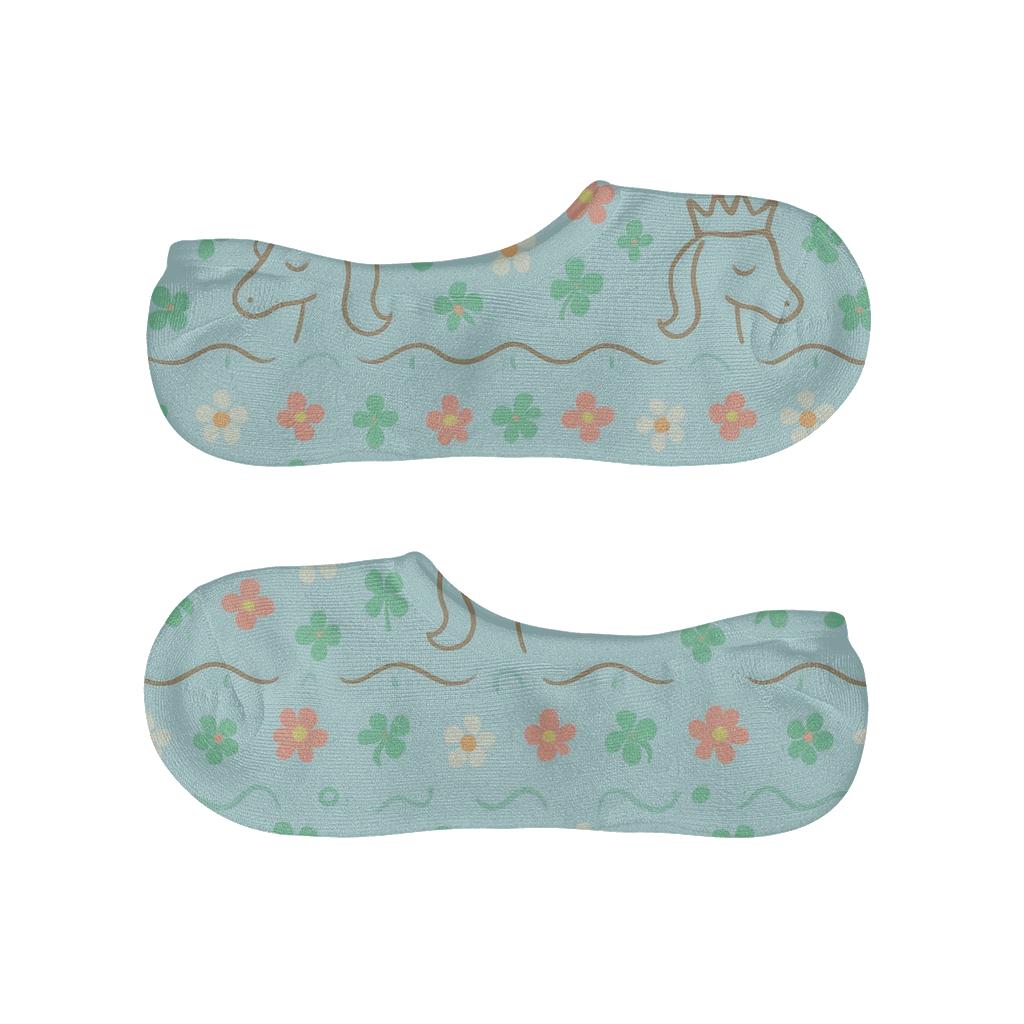 Pony Crowns With Wildflower Bands designer print no-show socks