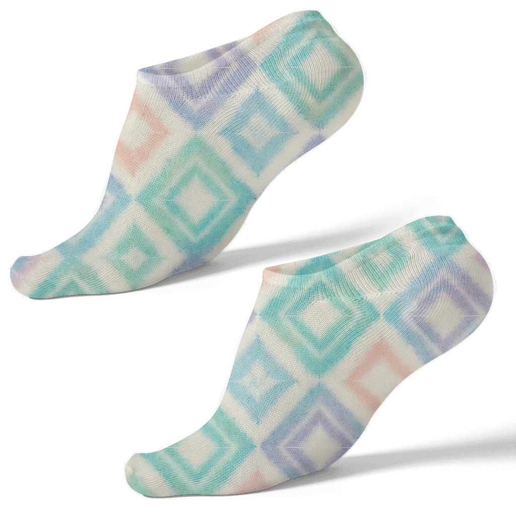 Pastel Shibori Diamond Lattice On Ivory Background custom ankle socks