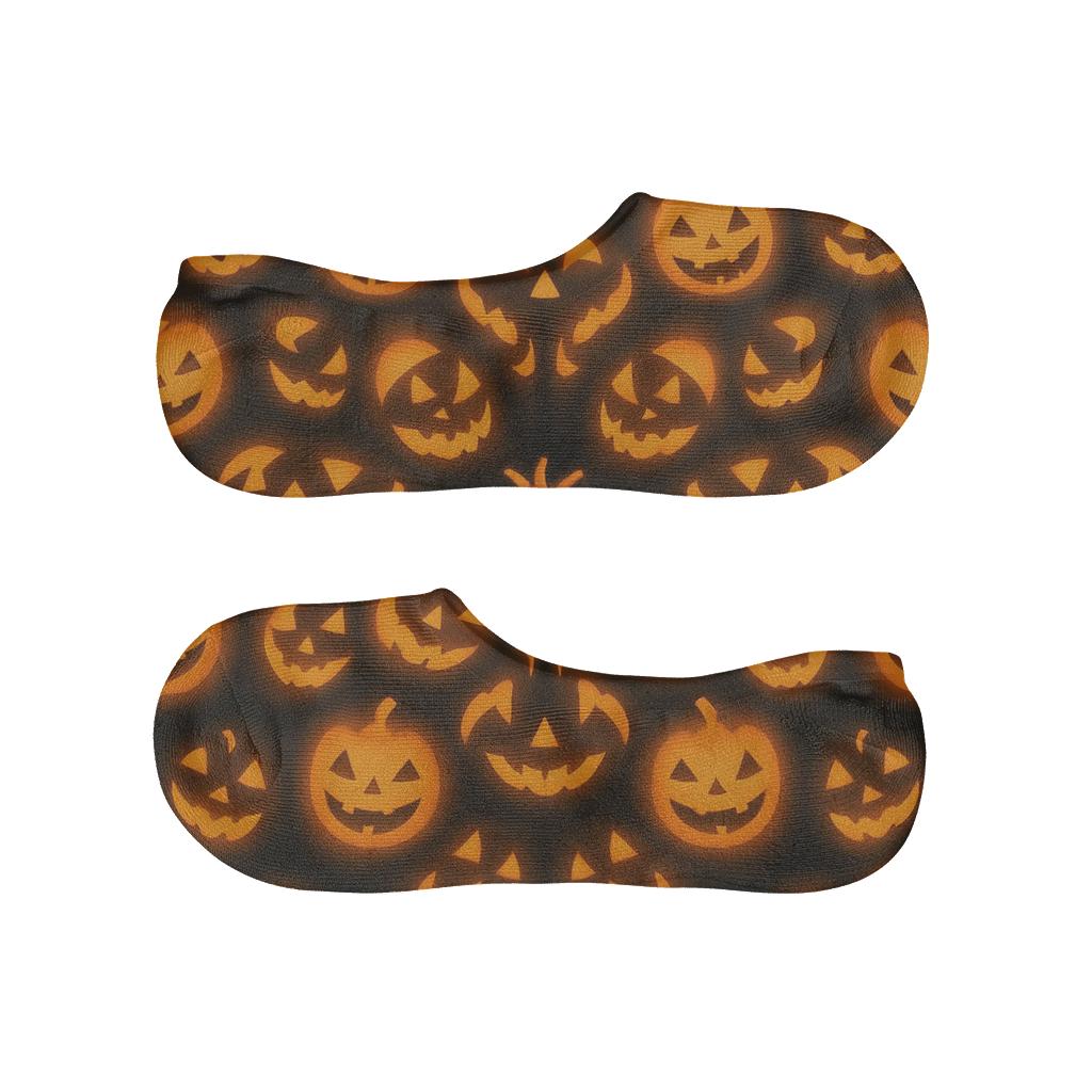 Glowing Jack O Lantern Rosette Tile On Black Background low cut no-show socks