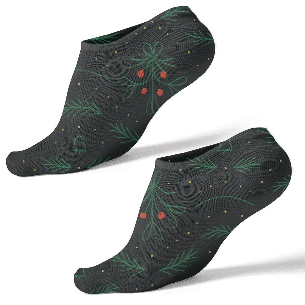 Emerald Mistletoe Linework Wave On Black Background comfortable cotton ankle socks