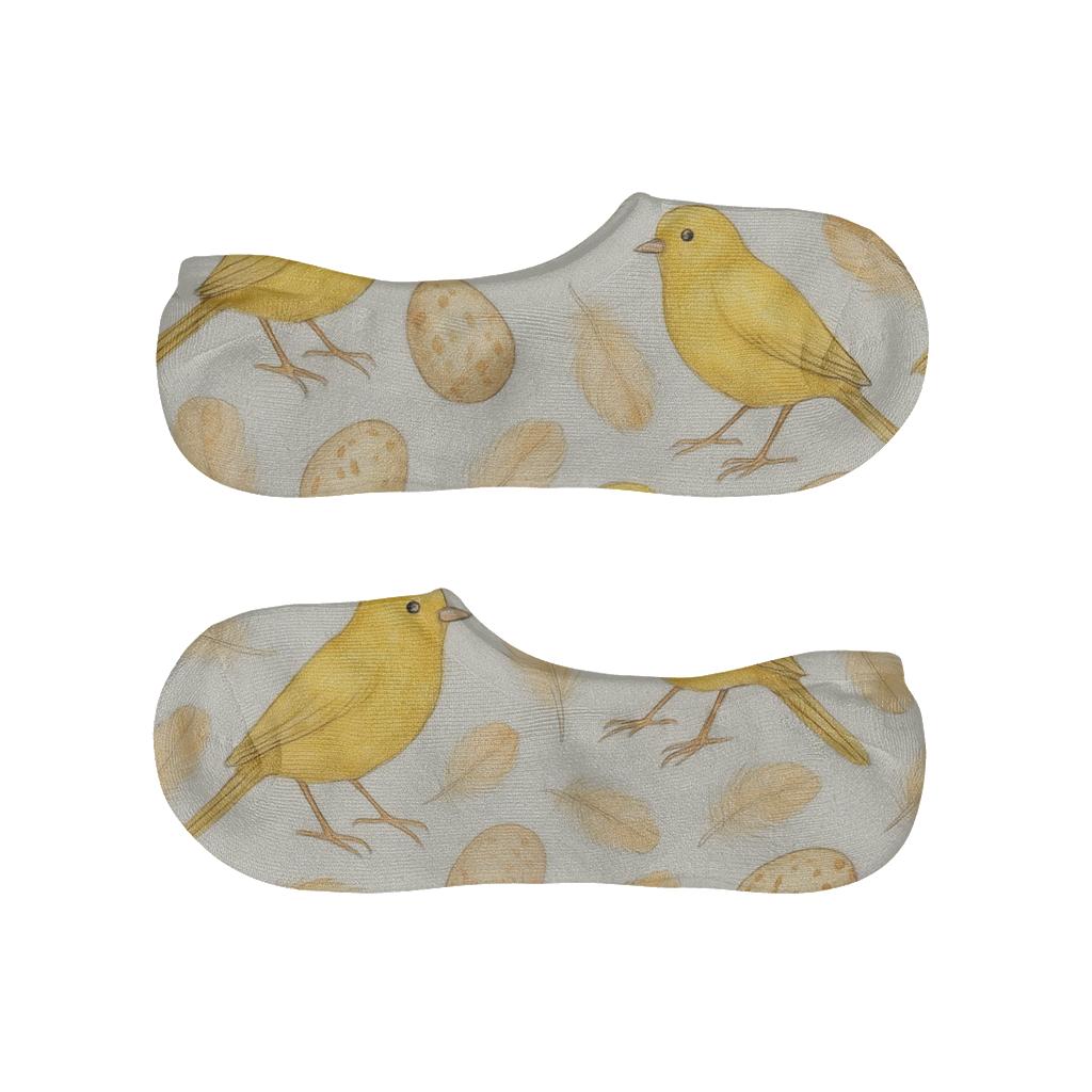 Golden Canary Egg Scatter On Light Gray Background anti-slip no-show socks