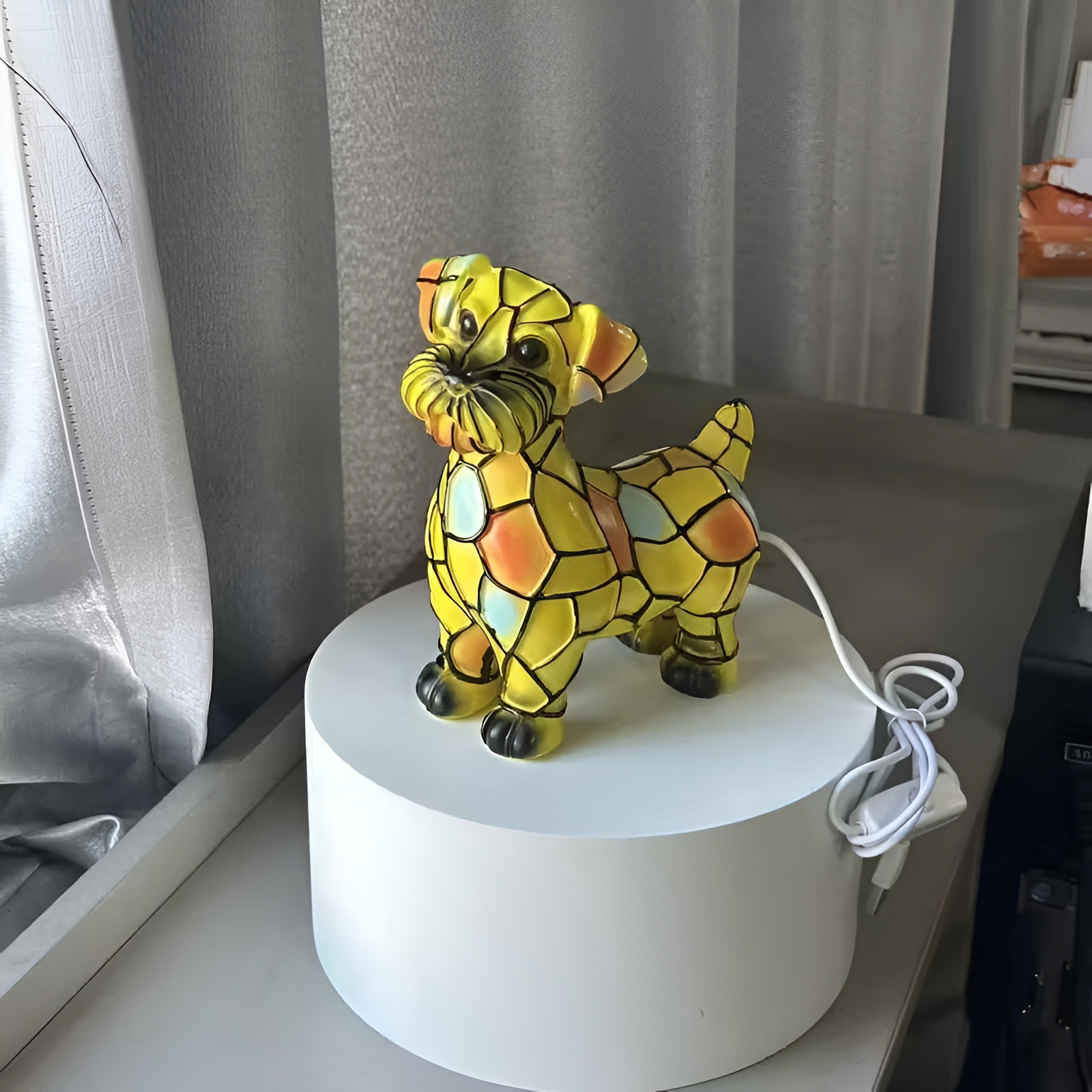 USB LED Schnauzer Figurine Table Lamp