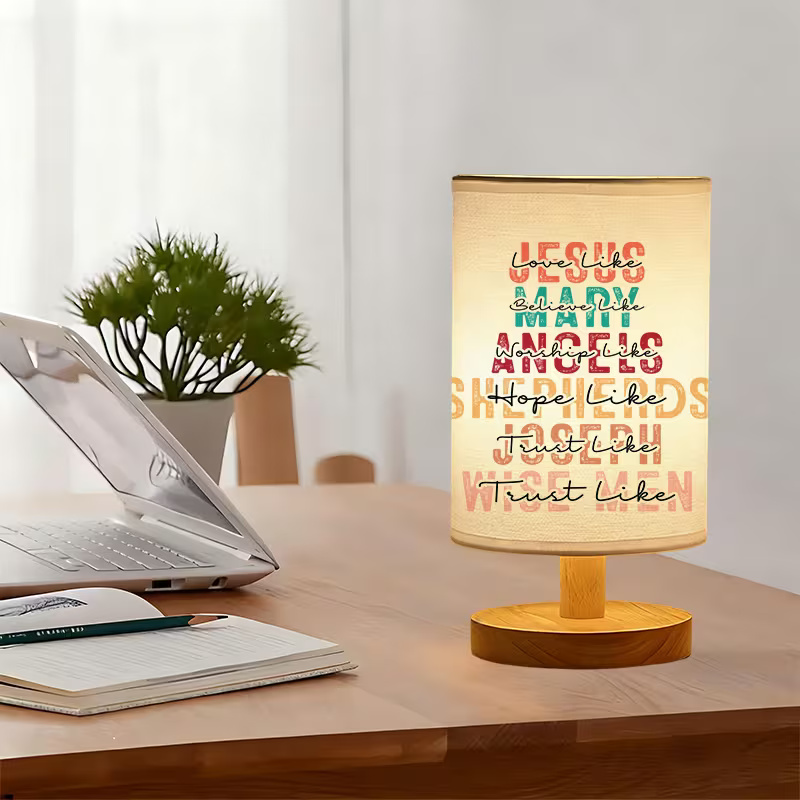 A Modern USB-powered Linen Lamp with a Unique Design and Exquisite Patterns