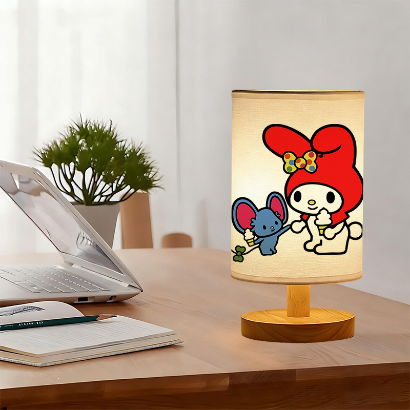  Gift for Family USB-Powered Sanrio Linen Table Lamp