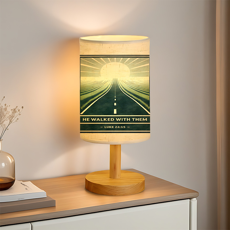 A Modern USB-powered Linen Lamp with a Unique Design and Exquisite Patterns