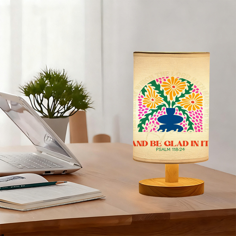 A Modern USB-powered Linen Lamp with a Unique Design and Exquisite Patterns