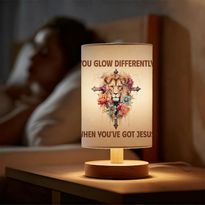 Modern USB-powered Linen Lamp with a Unique Design and Exquisite Pattern