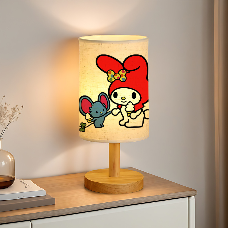  Gift for Family USB-Powered Sanrio Linen Table Lamp