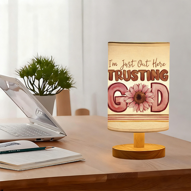 A Modern USB-powered Linen Lamp with a Unique Design and Exquisite Pattern