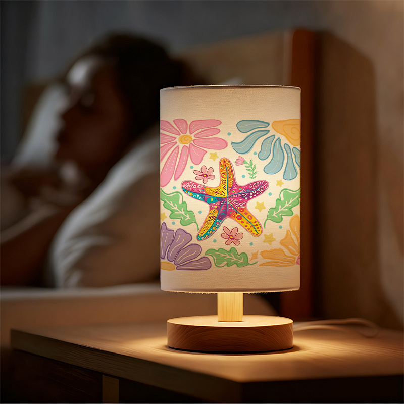 Modern USB-Powered Table Lamp with Bulb