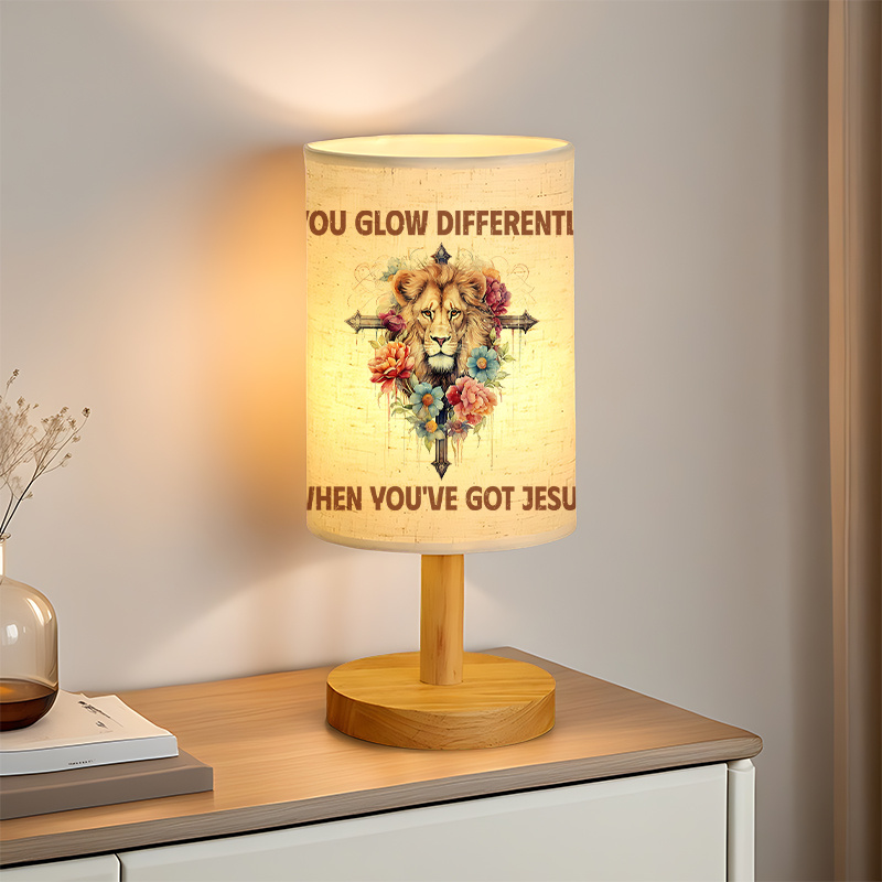 Modern USB-powered Linen Lamp with a Unique Design and Exquisite Pattern