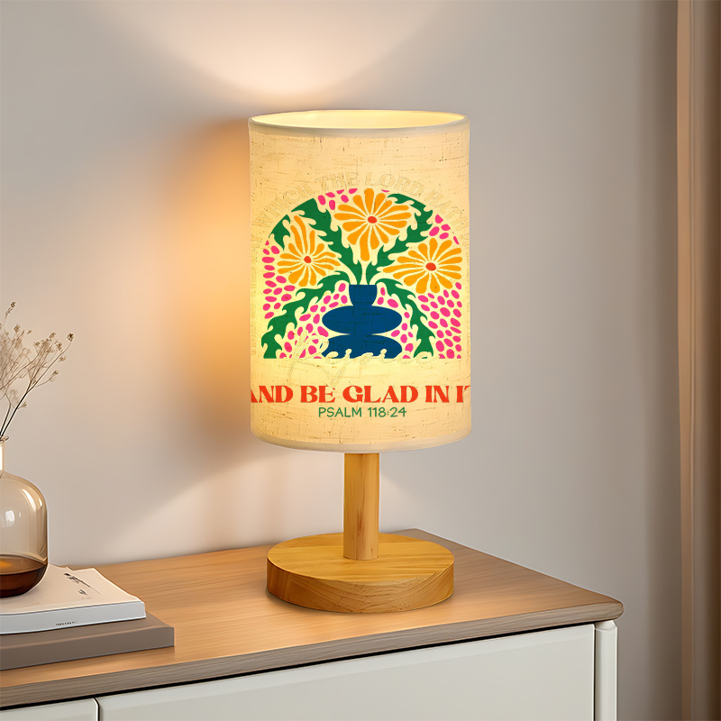 A Modern USB-powered Linen Lamp with a Unique Design and Exquisite Patterns