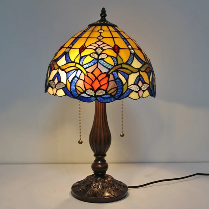 American Pastoral Glass Table Lamp
