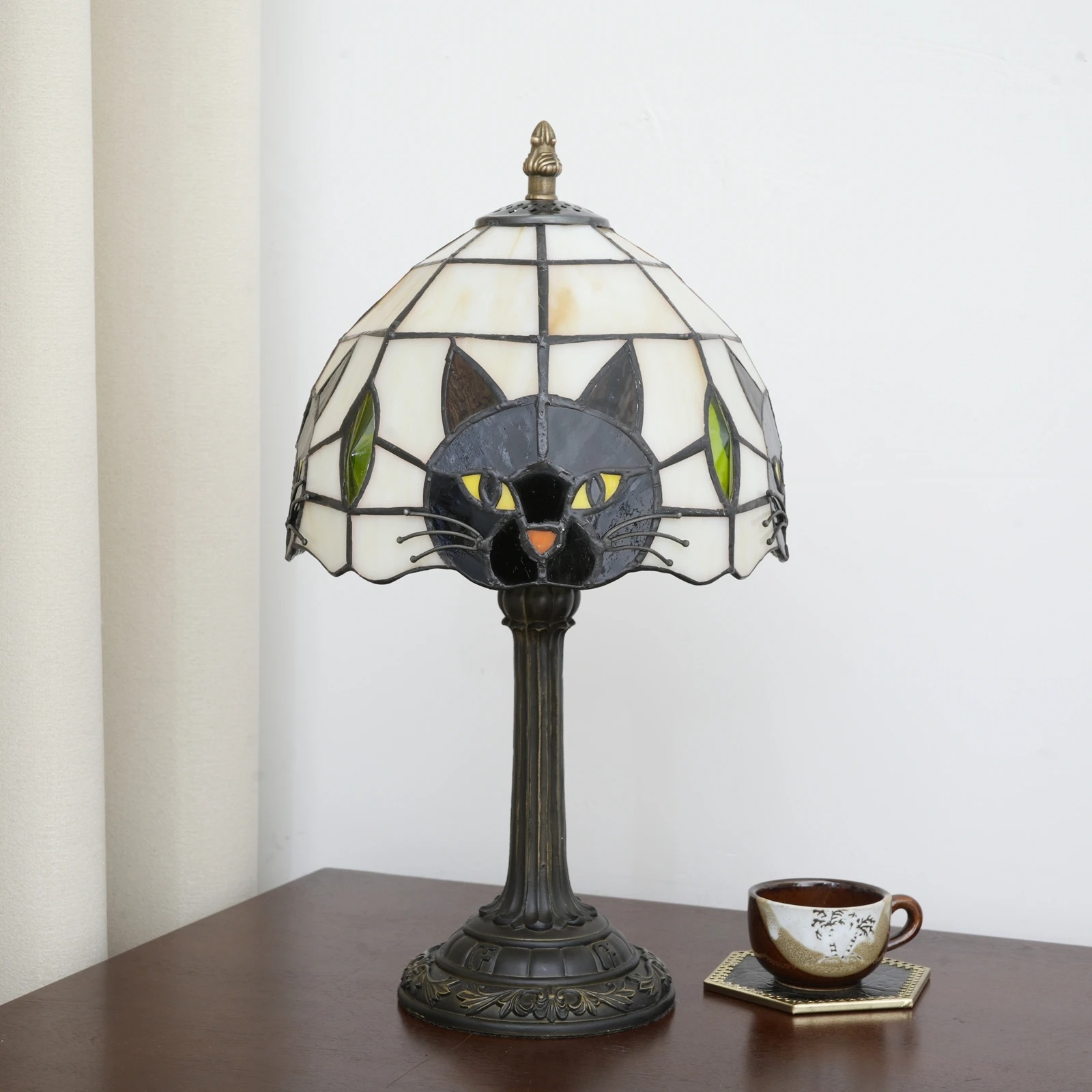 Cat Table Lamp Nightstand Decor