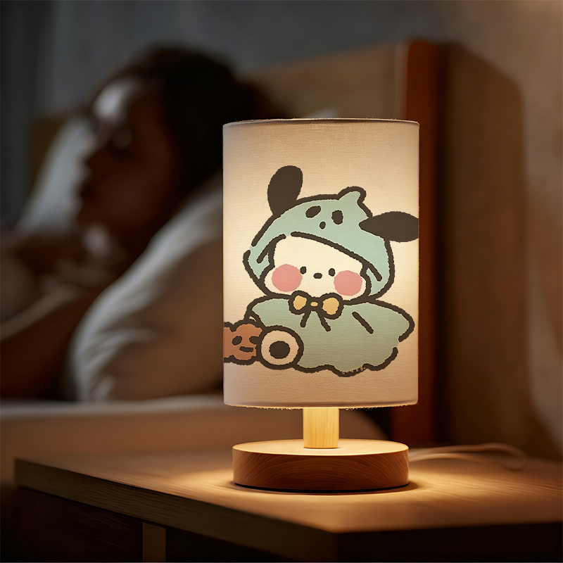 Cute Character USB-Powered Bedside Lamp with Soft Lighting 