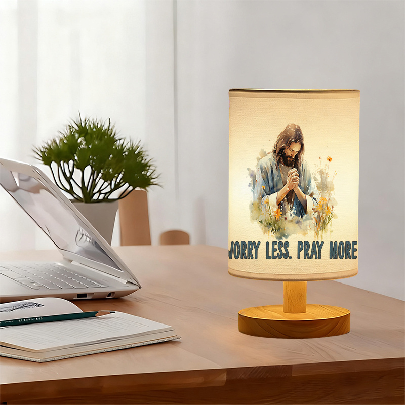 A Modern USB-powered Linen Lamp with a Unique Design and Exquisite Pattern