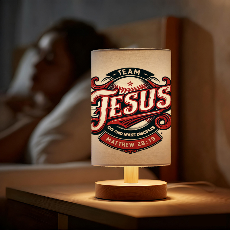 A Modern USB-powered Linen Lamp with a Unique Design and Exquisite Patterns