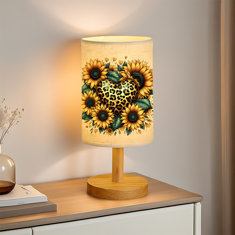 A Modern USB-powered Linen Lamp with a Unique Design and Exquisite Pattern