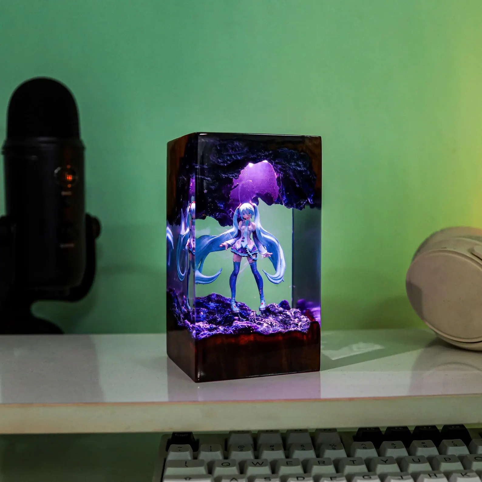 Miku Resin Lamp Gaming Decor Anime Night Light