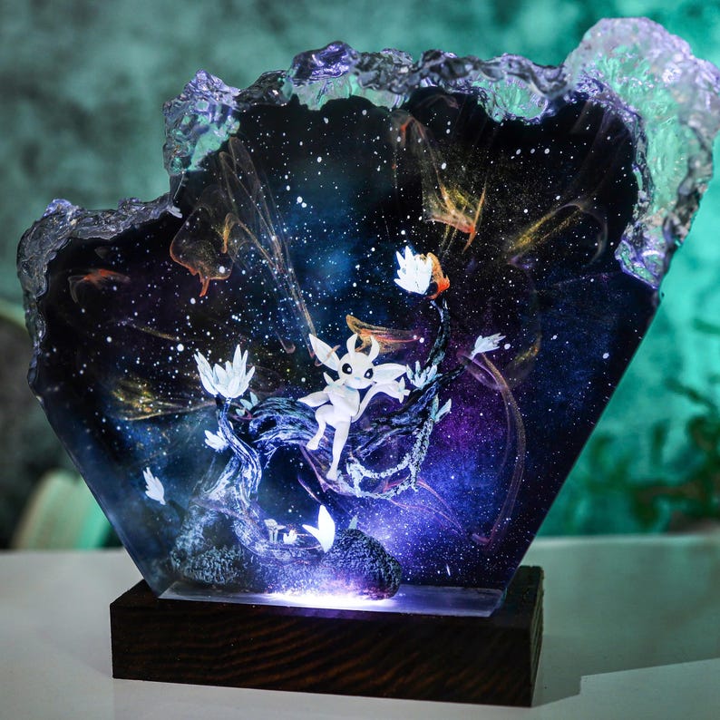 Ori And The Blind Forest Epoxy Resin Lamp
