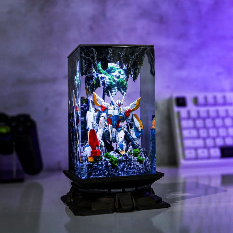 Diorama Gundam Epoxy Lamp Anime Night Light