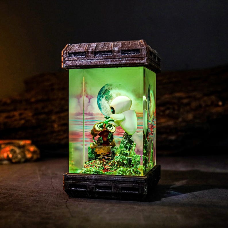 Custom Wall And Eve Epoxy Resin Anime Lamp