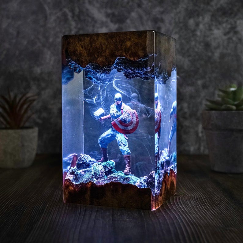 Captain Epoxy Superhero Diorama Movie Night Lamp
