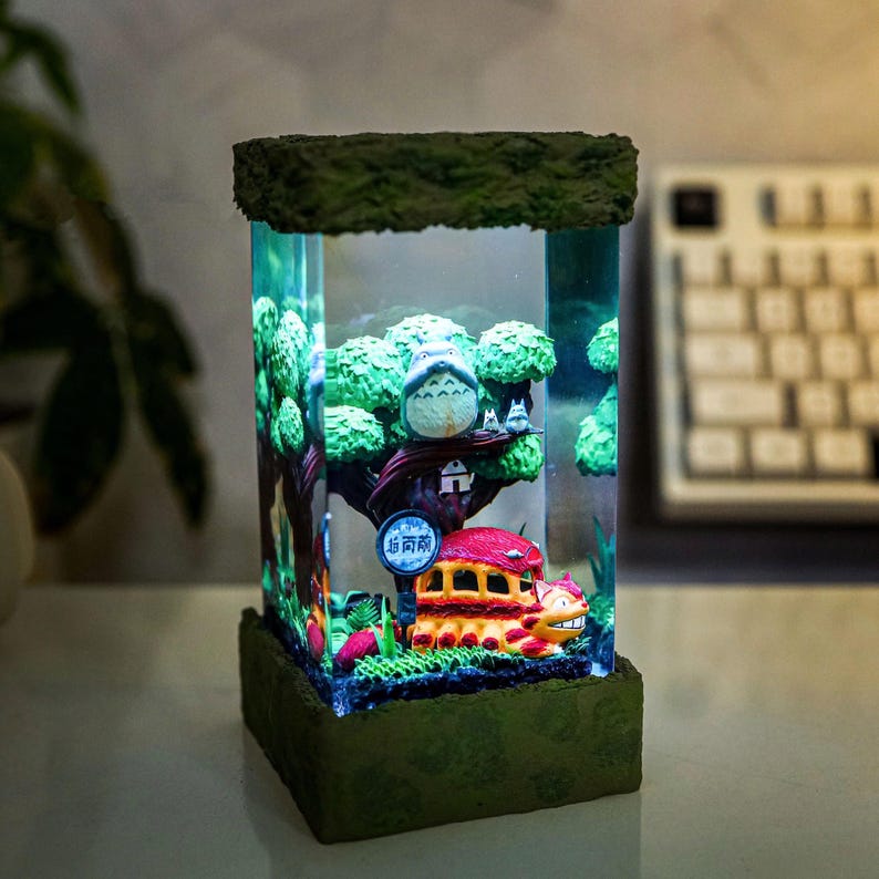 Cute Anime Resin Epoxy Table Lamp Decor