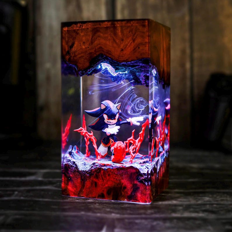 Shadow The Hedgehog Epoxy Game Lamp Decor