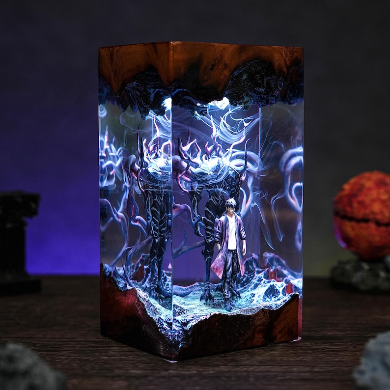 Sung Ji Woo Resin Epoxy Fantasy Anime Lamp