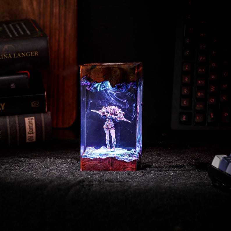 Briar League Of Legends Resin Lamp Gamer Decor