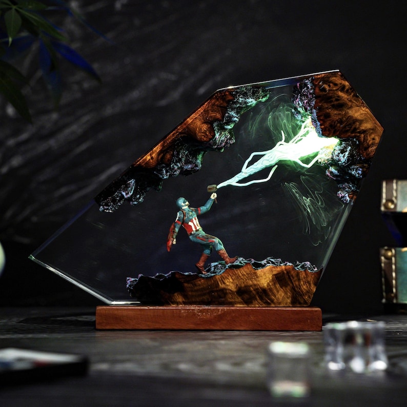 Thunder Hammer Shield Resin Lamp Hero Decor