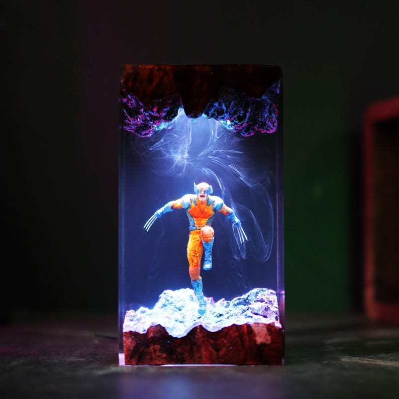 Wolverine Resin Claw Warrior Night Lamp Decor