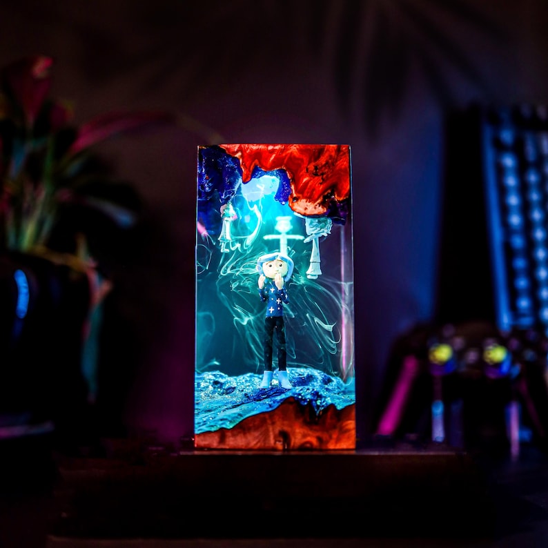 Button Eyes Girl Epoxy Resin Lamp Decor