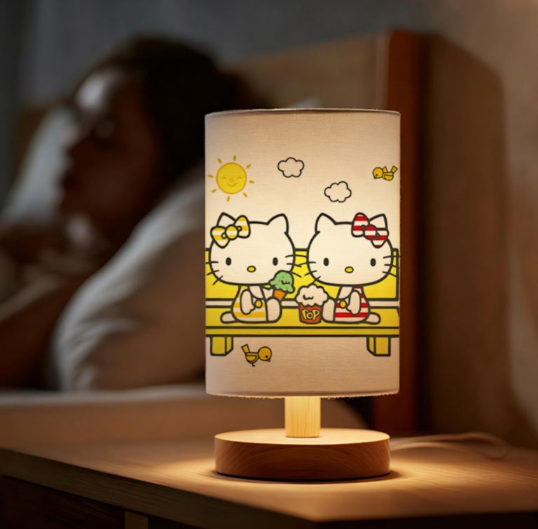 Sanrio USB-powered linen lamp  ambiance in the living room