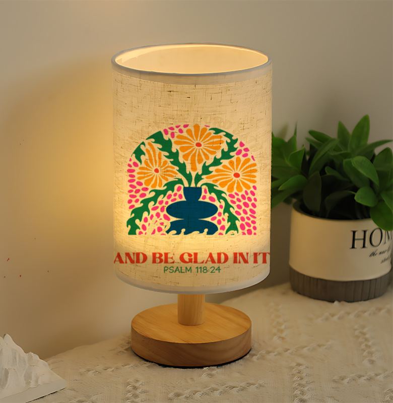 A Modern USB-powered Linen Lamp with a Unique Design and Exquisite Patterns